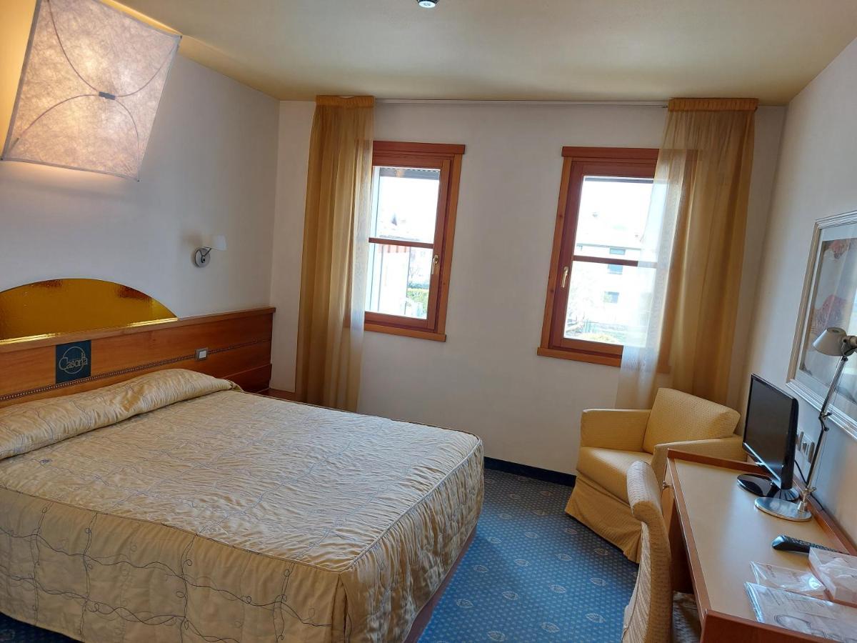 Hotel Ristorante La Casona Feltre Eksteriør bilde