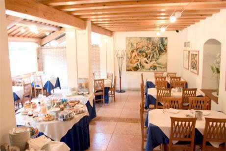 Hotel Ristorante La Casona Feltre Eksteriør bilde
