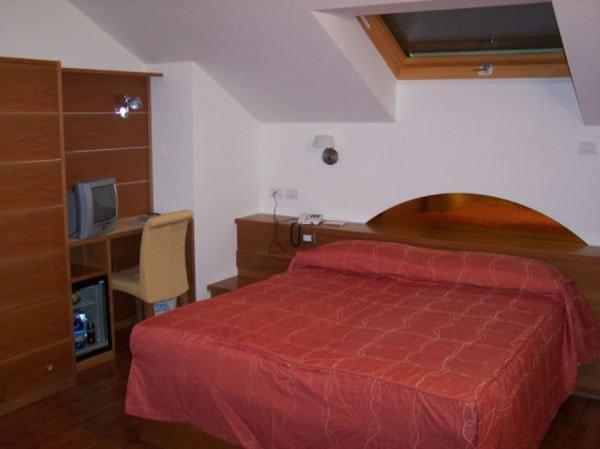 Hotel Ristorante La Casona Feltre Eksteriør bilde